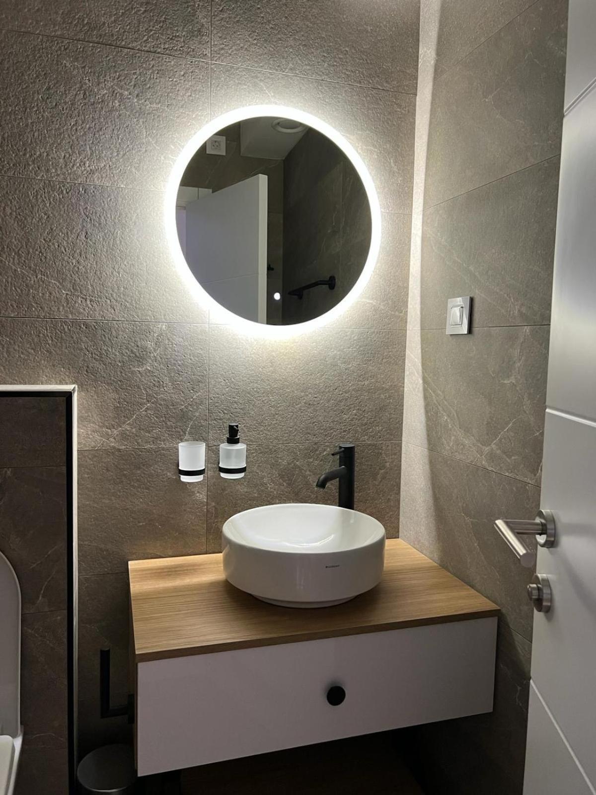 Red Riding Hood Apartment Белград Екстериор снимка